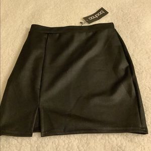 Black mini skirt